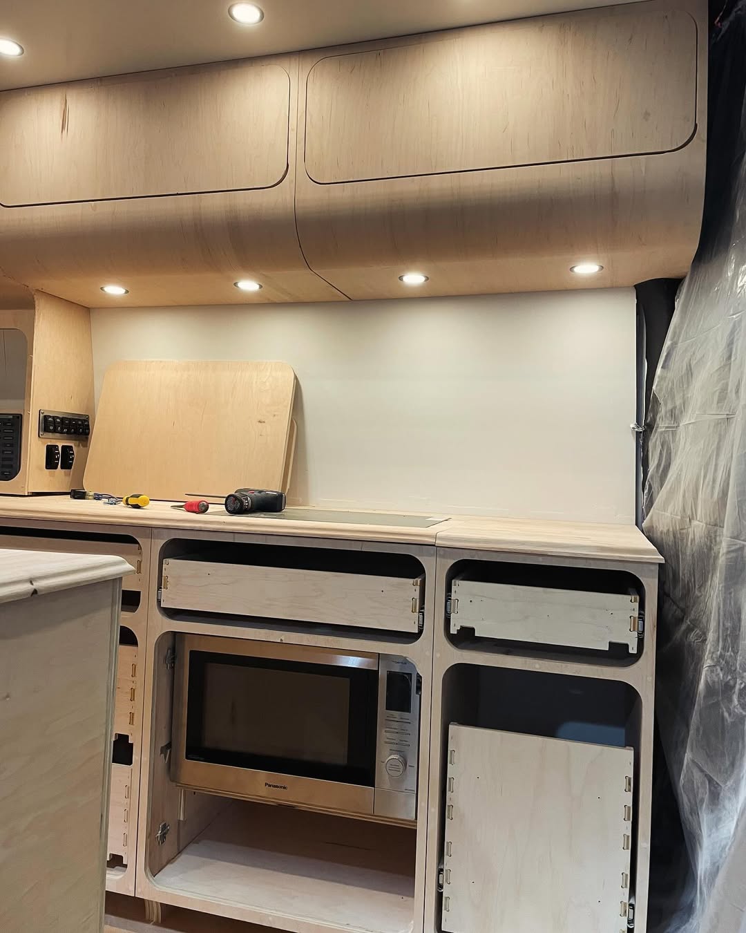 FlowVan To Go: All-in-One Van Conversion Kit
