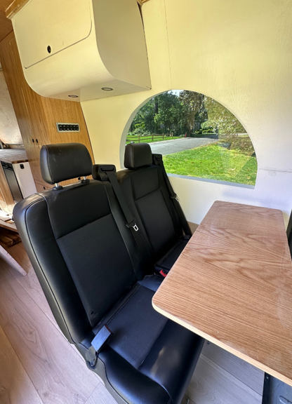 FlowVan (TAN 170)