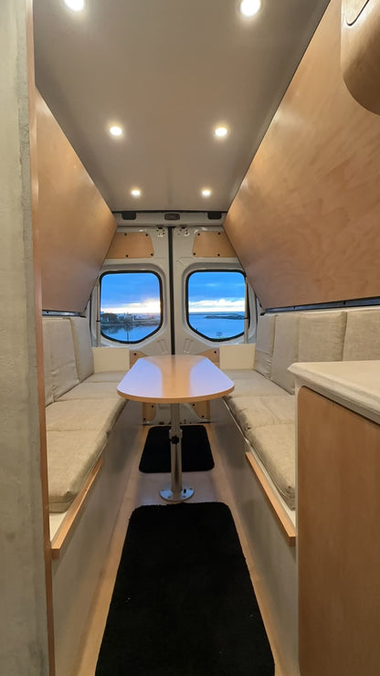 FlowVan (WV 1)